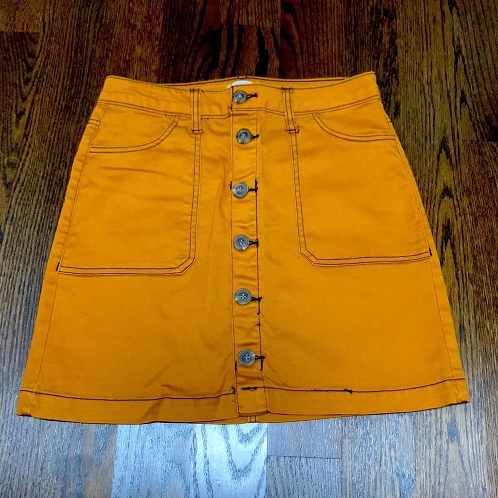 NWOT - Kensie Jeans Skirt